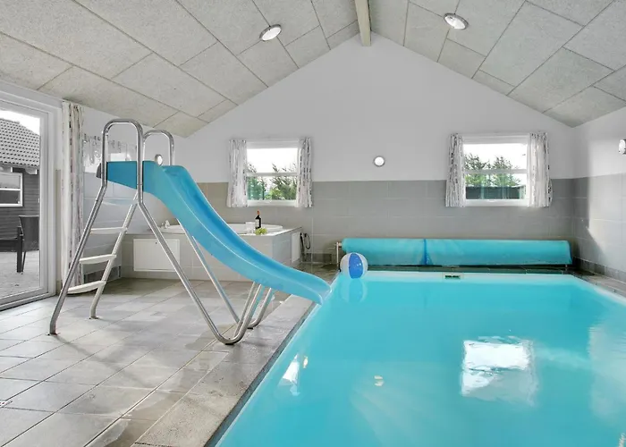 Vakantiehuis Lovely In With Wifi *